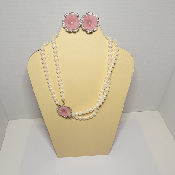 Vintage KJL for Avon "Perfect Pansy" collection Faux Pearl Set - Picture 2 of 8